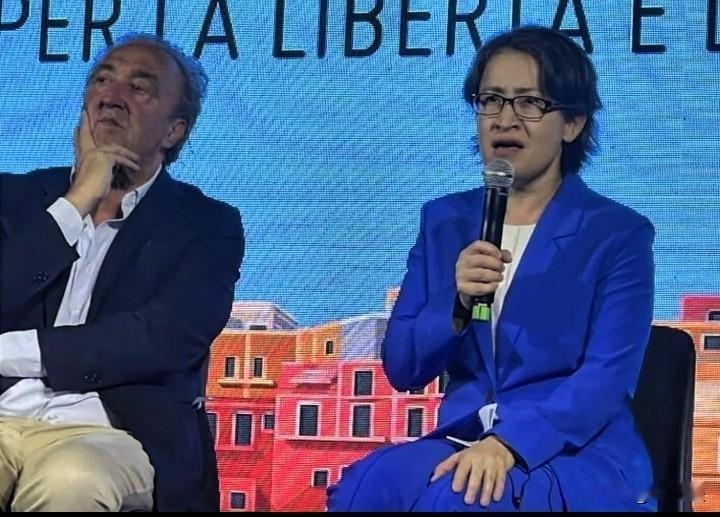 自嗨的“外交”，9月13日外媒刚曝出来，萧美琴偷偷摸摸跑意大利蹭会，本想装腔作