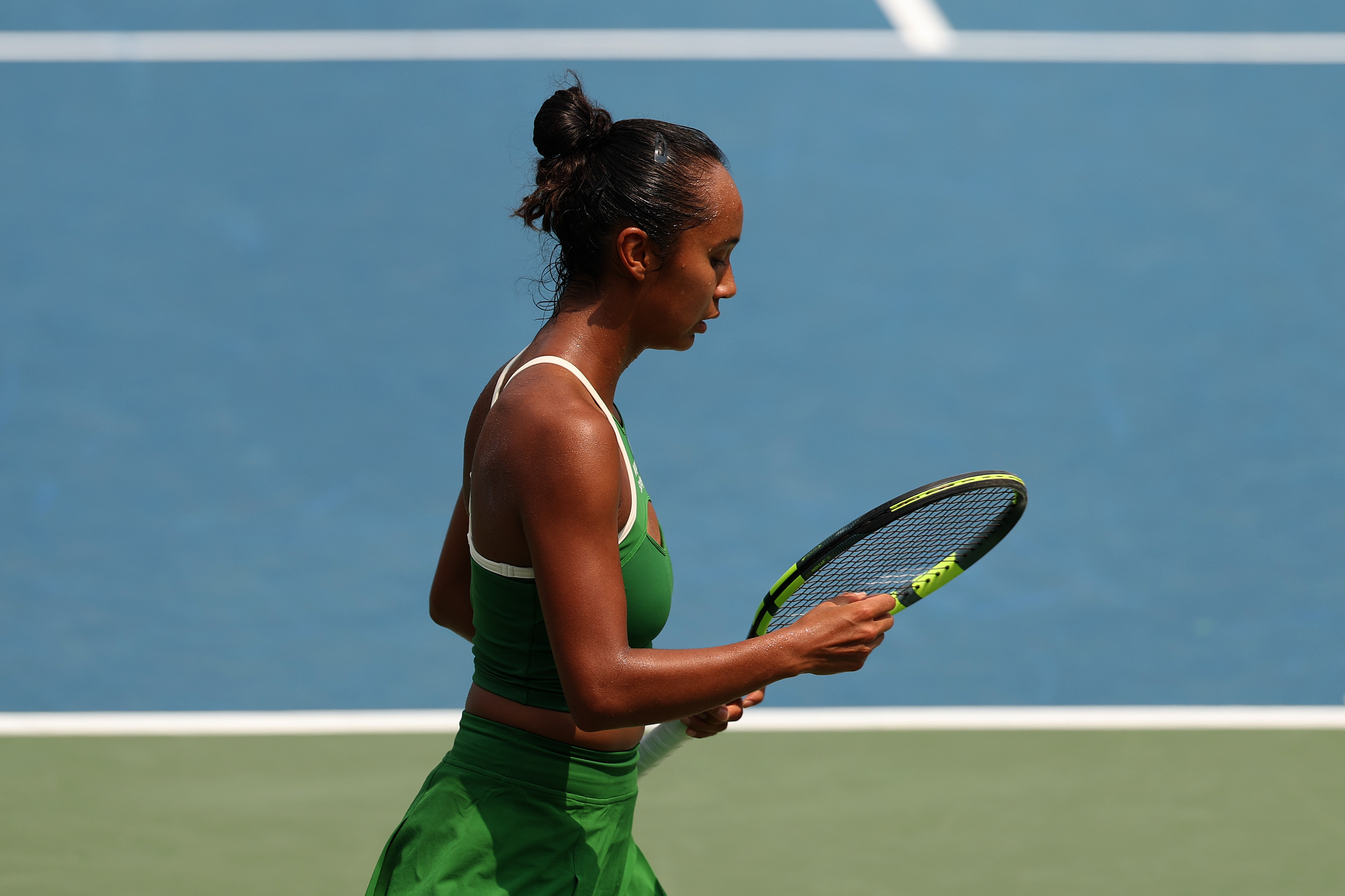 WTA500华盛顿站首日完整赛果👇曾丽美6-46-2斯拉姆科娃萨姆
