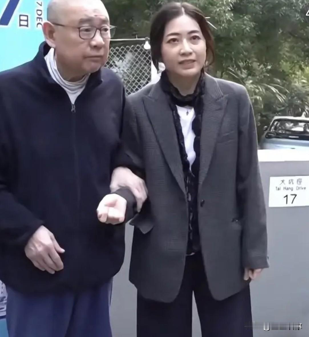 大刘确实老了，以前再怎么有权势，也自然而来会有衰败胆小的现象，说明他现在很依靠甘