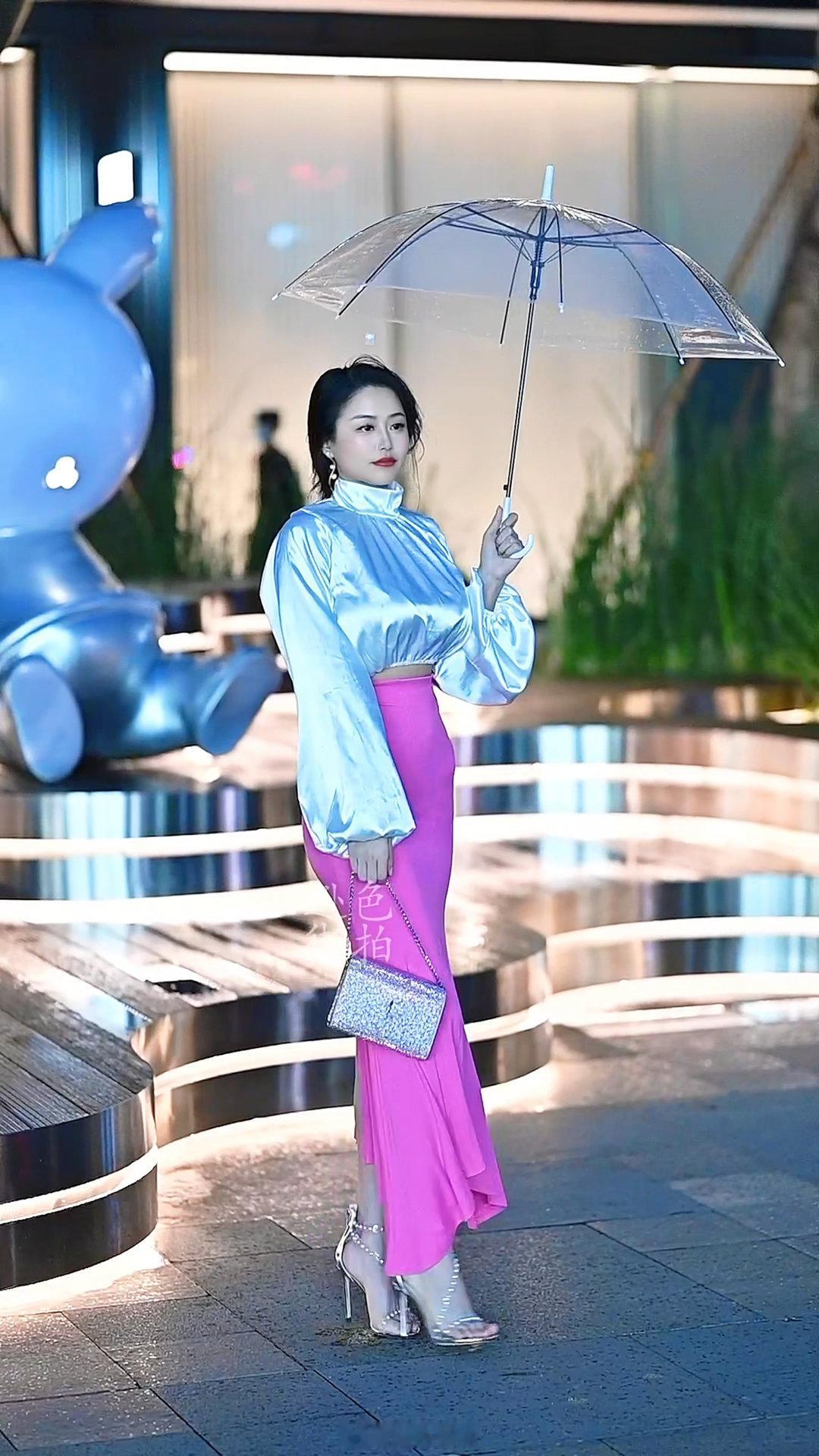 【成都街拍】周一，宝贝们早安！丨摄影拍照每日穿搭