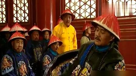 别再纠结《雍正王朝》八爷逼宫的“漏洞”了，你根本没看懂。很多人吐槽，御林军统