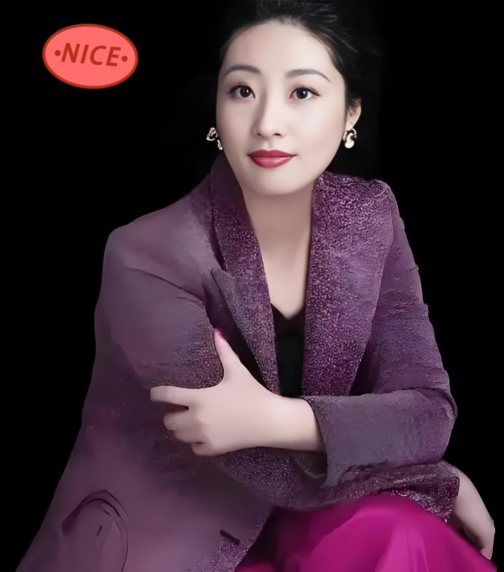 这下宗泽后失算了,他怎么都没想到,宗馥莉居然又重回娃哈哈了!宗馥莉重回娃
