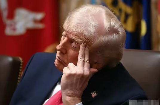 一声巨响！凌晨空袭如何让美军14天阵亡数单日翻倍？3月16日凌晨，伊拉克民兵