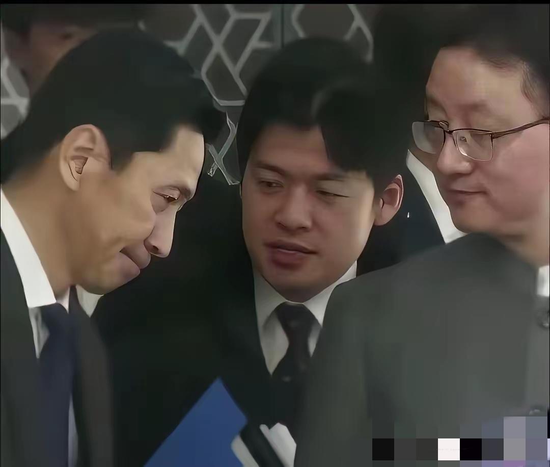 谁真信了倭人的所谓“解释”，谁就输得明明白白！看看金井正彰和我方外交官见面