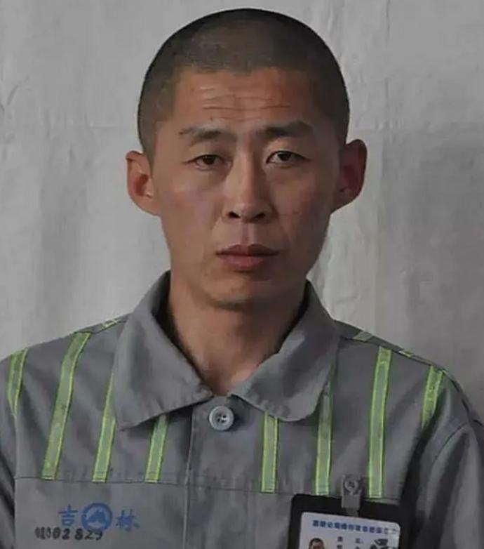 2021年，朝鲜特种兵朱贤健从吉林监狱中成功越狱，只见他从6米高的围墙上一跃而下