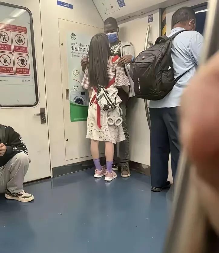 到底是图啥呢？唉……