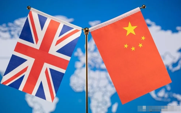 对我们变脸了！王毅外长上个月,当时英国外相拉米还说英中关系重要，3月10日，拉