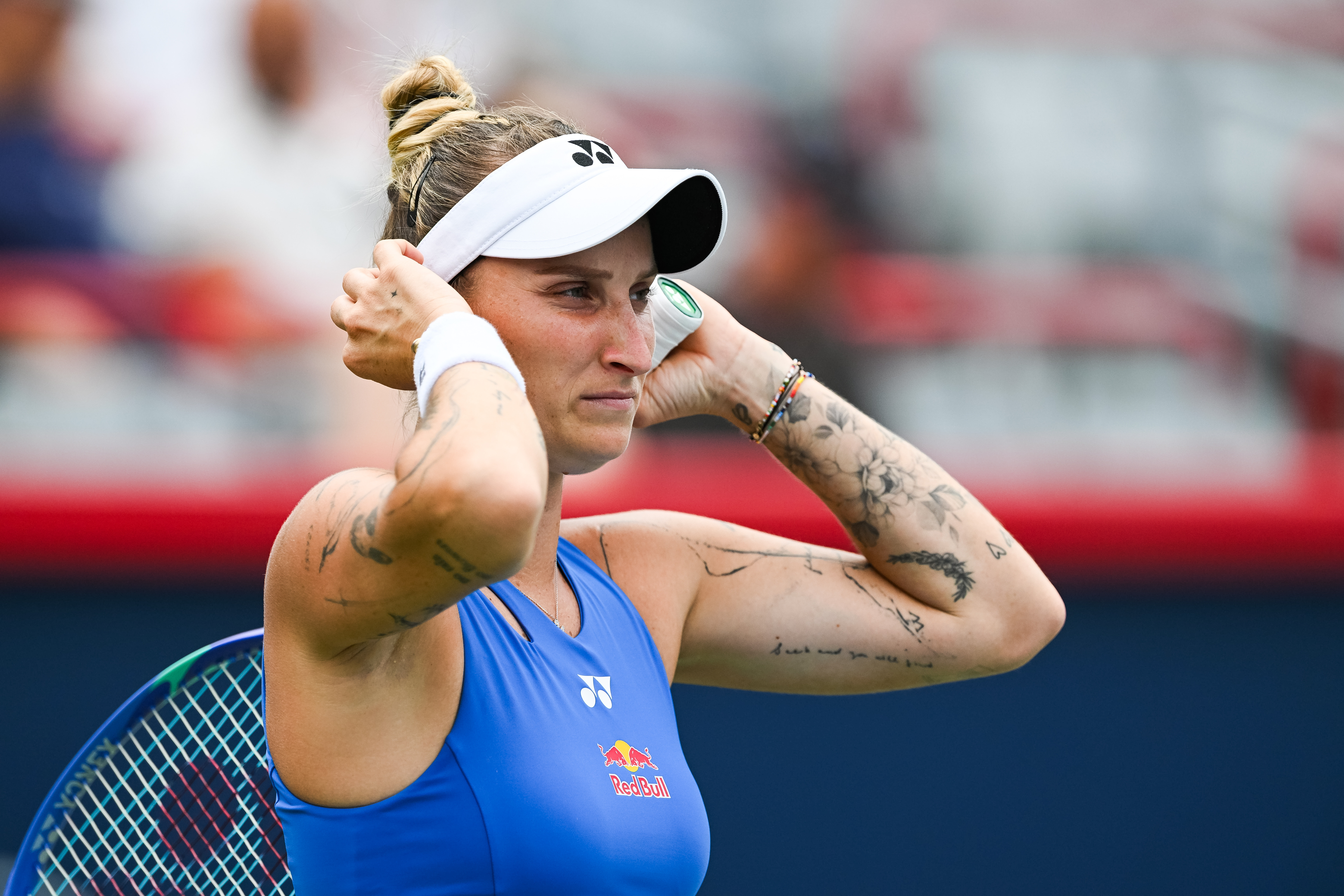 WTA1000蒙特利尔站，万卓索娃以3-66-16-2逆转伊埃拉，成功晋级次
