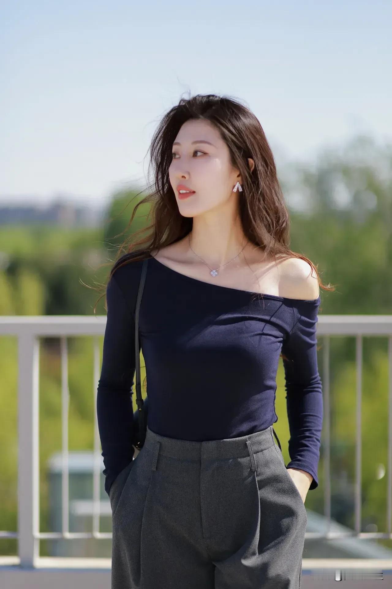 锡林郭勒草原的星空和雨云～美的大气磅礴～