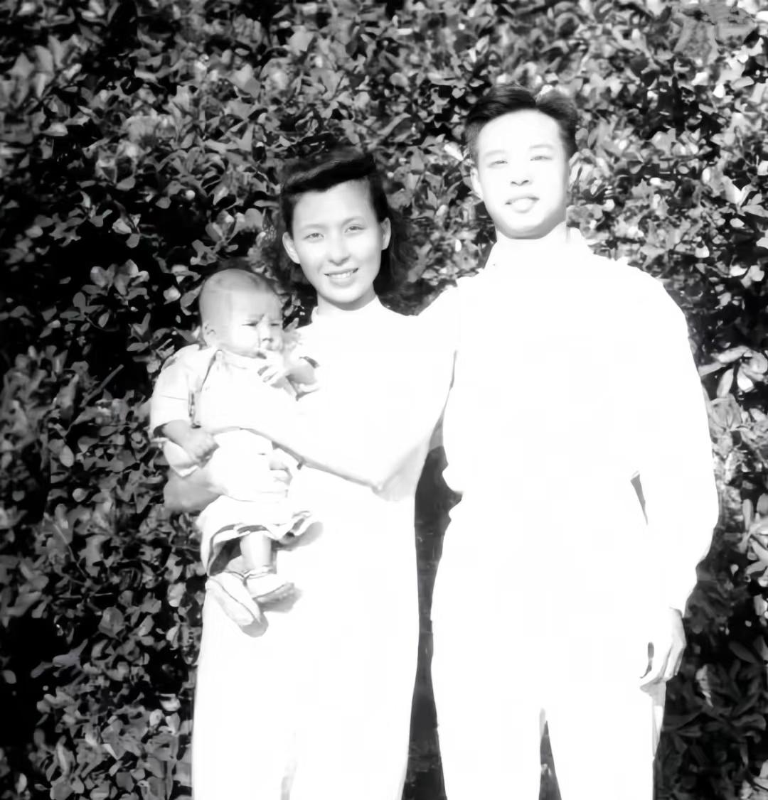 1949年送朱枫赴台的万景光，为何让保密局至今想不通？1949年深秋的香港