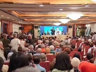 台北当地时间23日，民进党“立委”王定宇在社群平台发文，指称“台北市长候选人沈伯