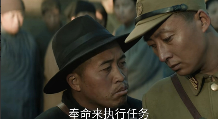 《归队》第21集预告，抗联组长叛变！汤德远目睹此景时，因未及时上交木炭，被日军不