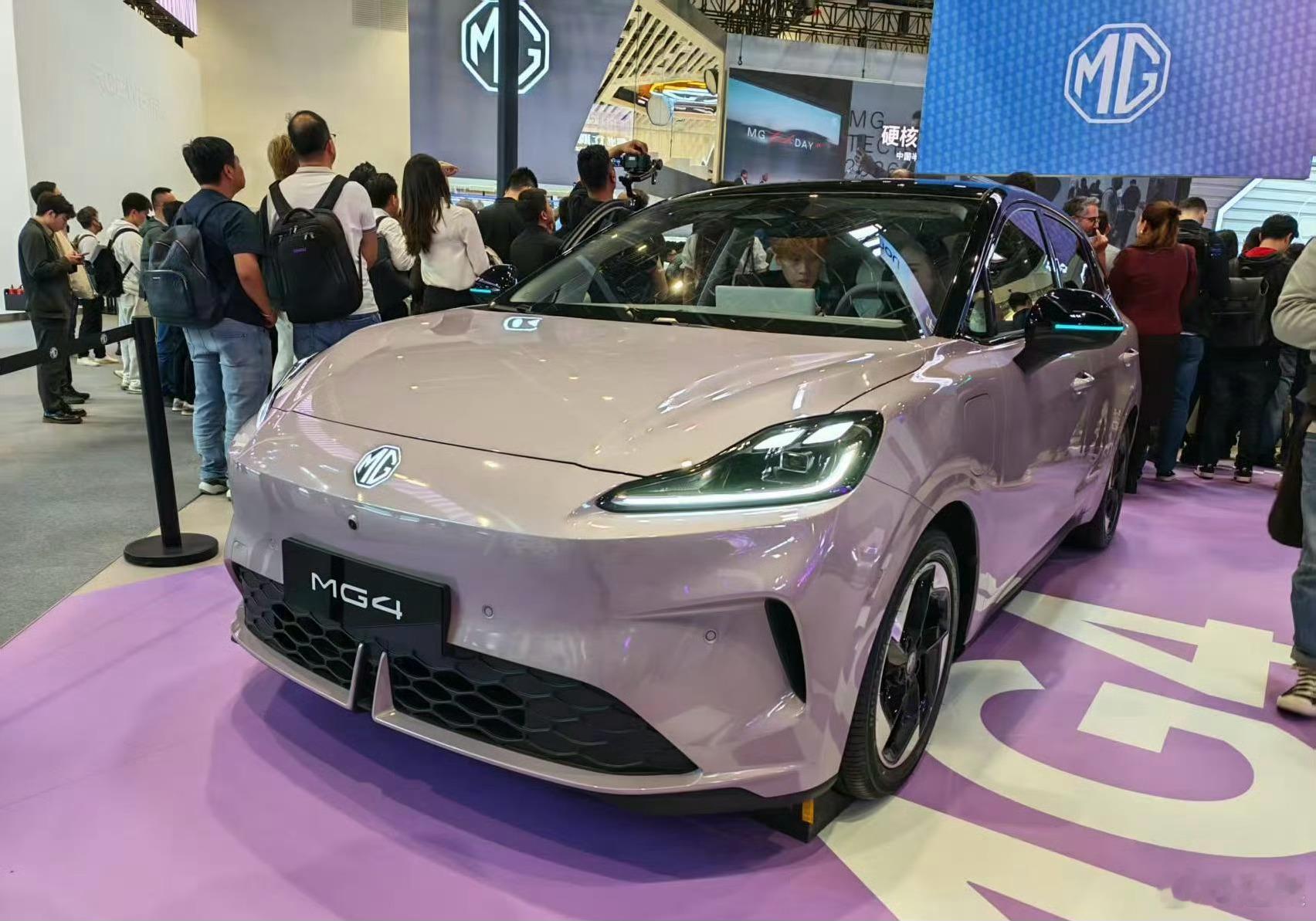 2026北京车展2026款MG4的价格来了，6个车款，售价区间为6.88-10