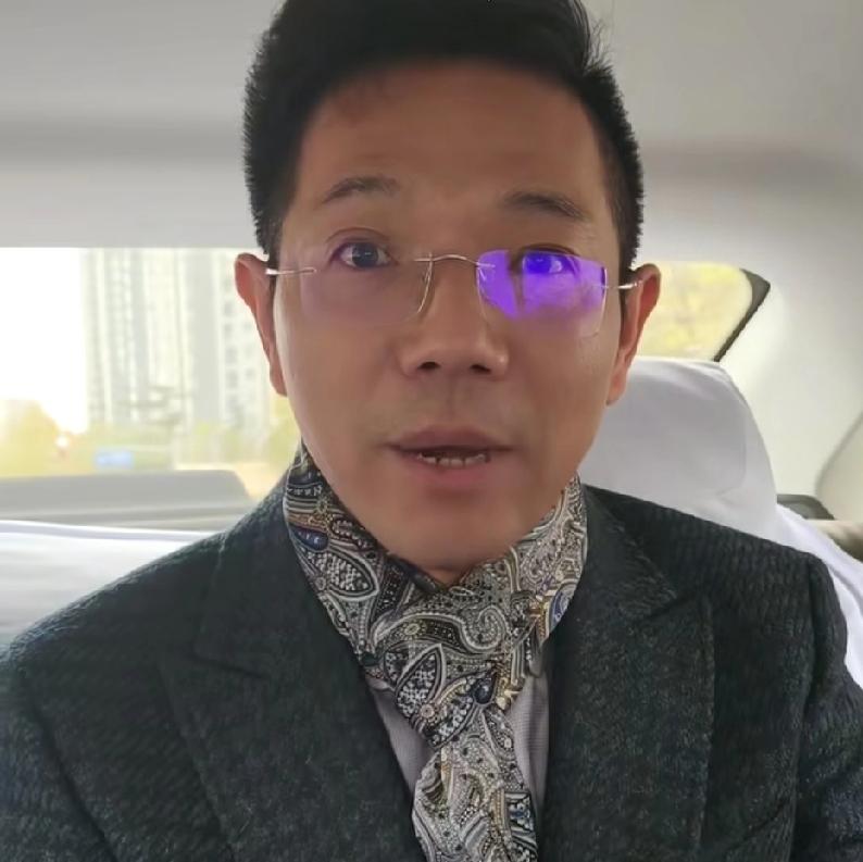 只要打过一次官司，就真的弄明白了人心与人性，都是没有绝对的好坏之分的，紧紧