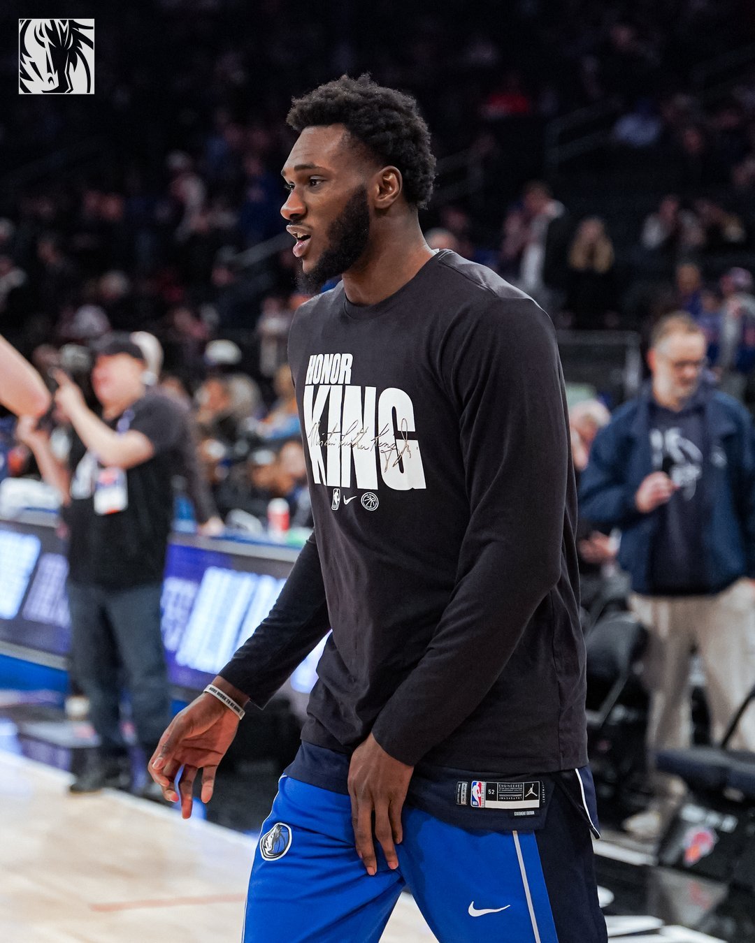 MarcStein：据我所知，独行侠除了持续探索交易方案外，同时也在寻找其他途