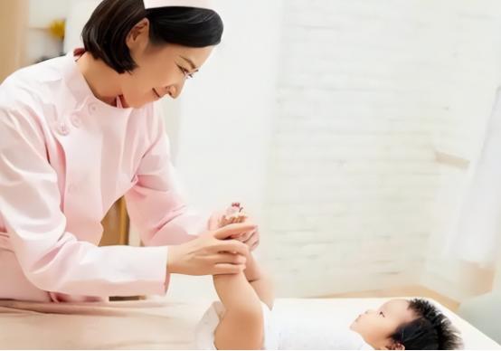 14亿变5.2亿？这场“人口大缩水”，到底是谁在给年轻人踩刹中国人口正在进入