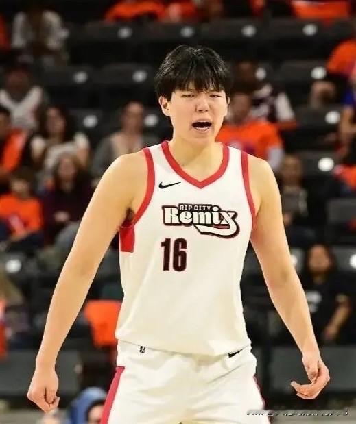 杨瀚森有望打出统治力这就对了，下放又咋样，既然去了，就要有华山一条路的自信与勇气