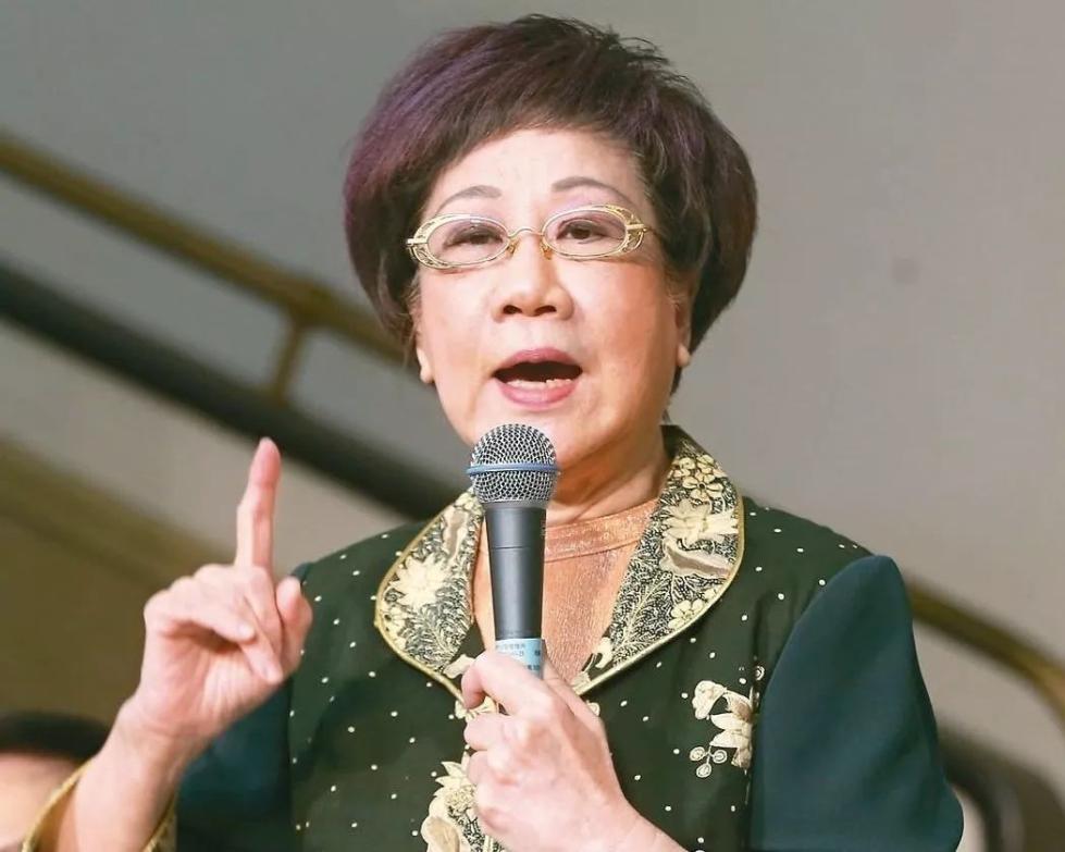 “台独”懵了，两岸都惊了！ 如果不是亲耳听到，恐怕没人敢相信这话是从吕秀莲嘴