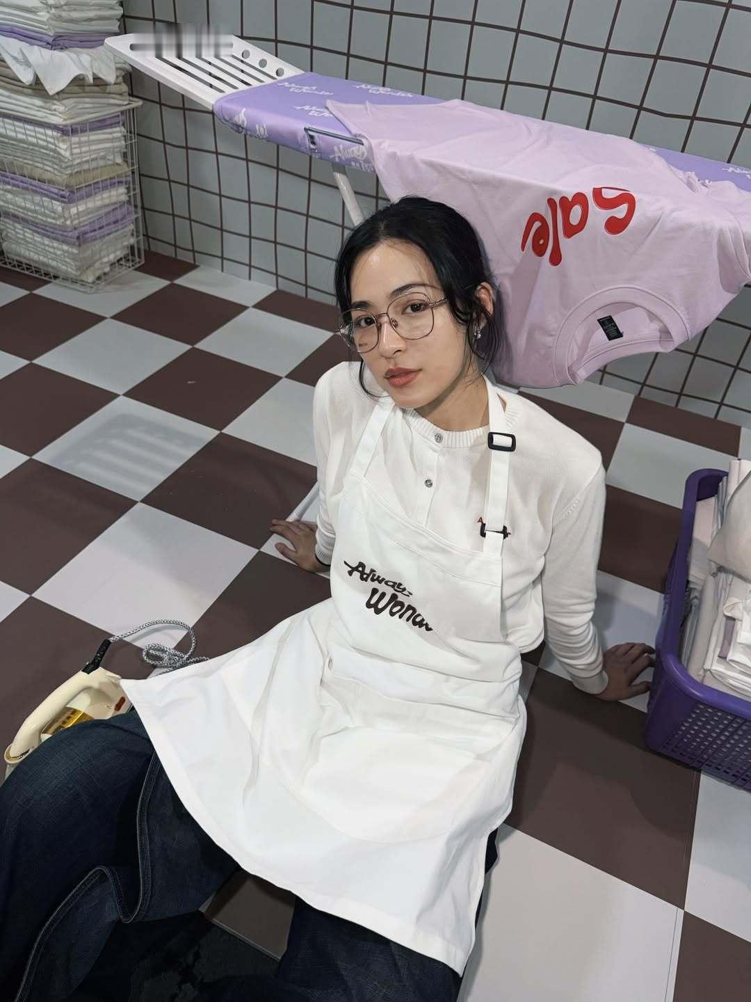 谁告诉邝玲玲这么拍的想干嘛干嘛