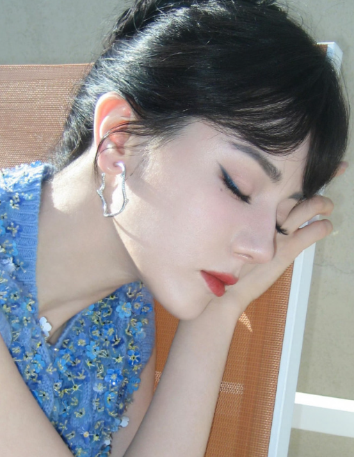 自由洒脱的人一定都很坚强