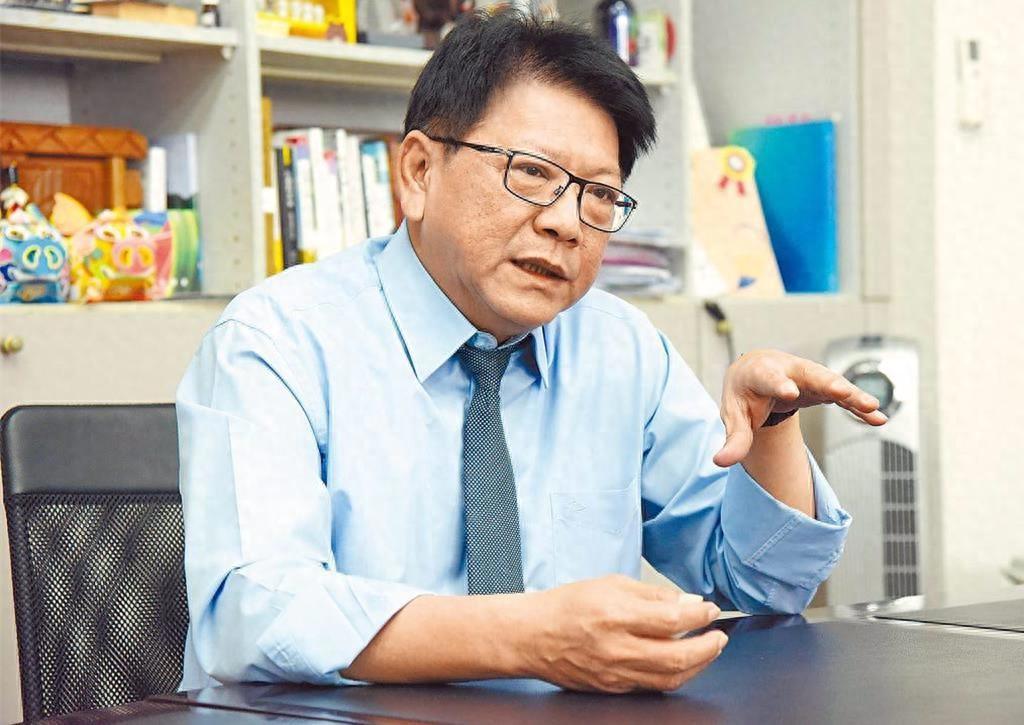 赖清德办公室秘书长潘孟安受访时表示，回顾“监委”名单送到“立法院”审议、排定议程