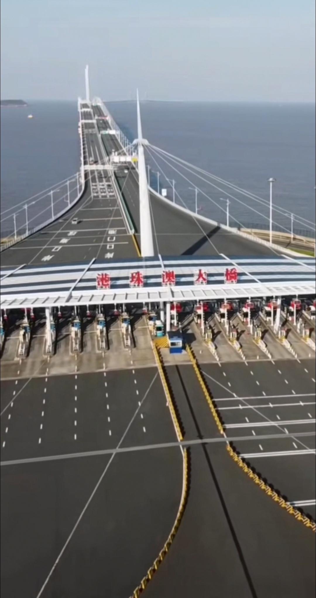 港珠澳大桥！不仅是世界上最长跨海大桥，也是连接香港澳门珠海的纽带桥梁。抵御8