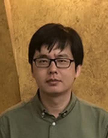 上海交大三个师兄弟，坐办公室编了个坐过牢女人的故事，去国外电影节挂了号，回国就让