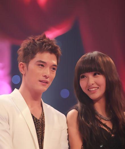 当年唐嫣和邱泽真的磕疯了