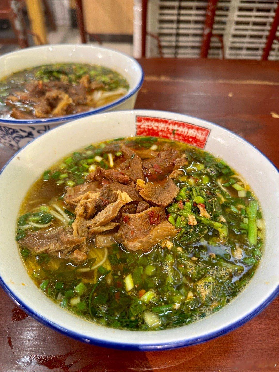 整口面条吃吃​​​