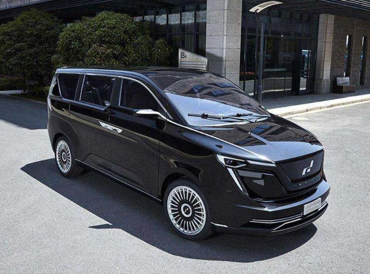 2026年的中国新能源汽车，已然在全球市场掀起属于中国制造的浪潮，外网爆红的新梗