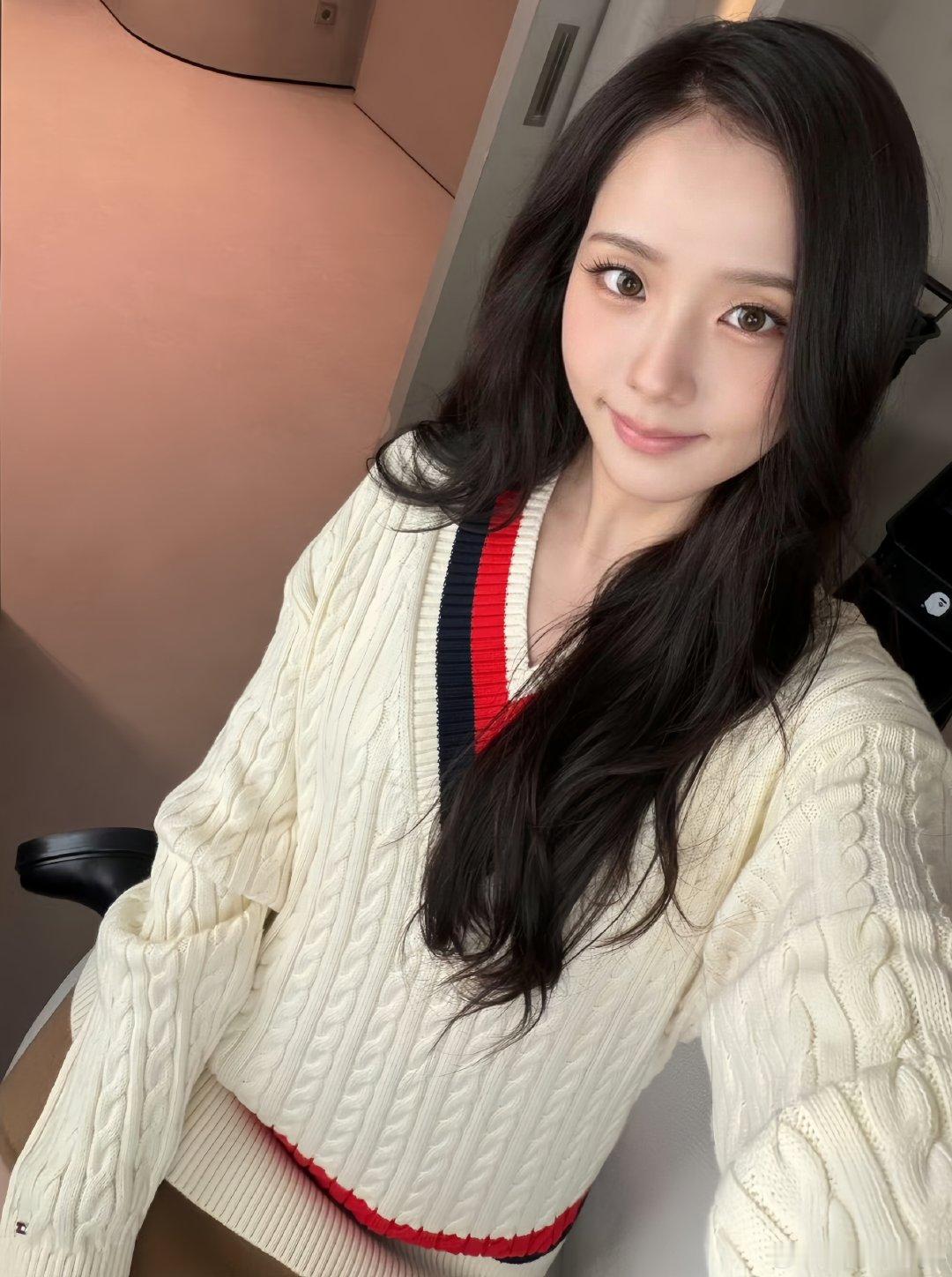 也太萌了吧#kimjisoo##JISOO##金智秀jisoo#​