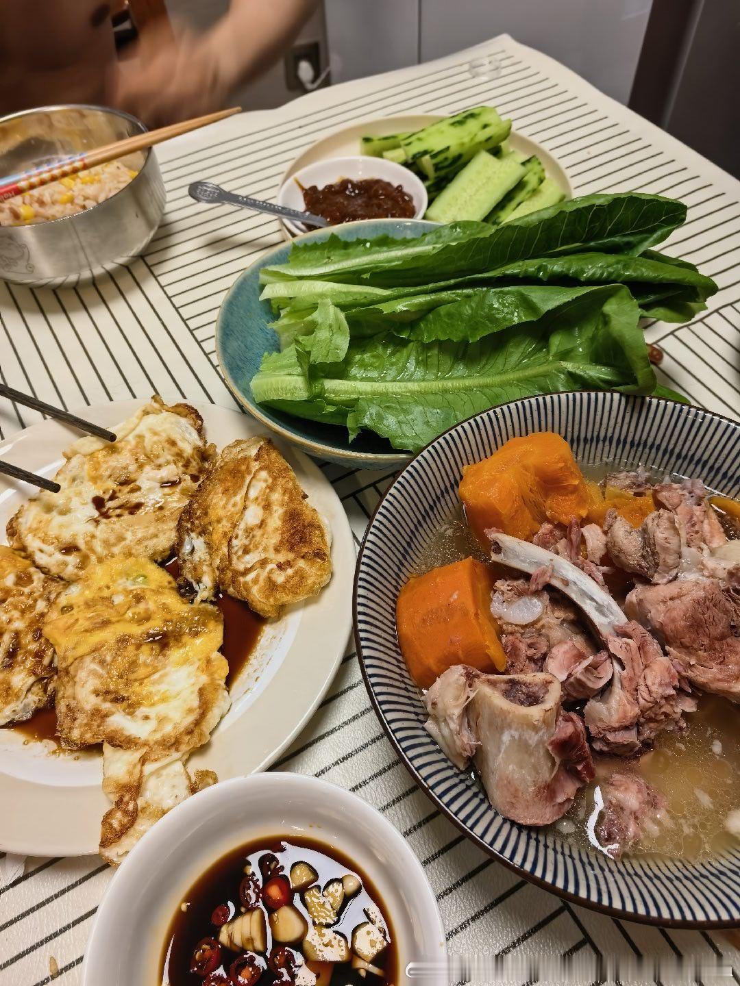 随便吃吃午饭要积极