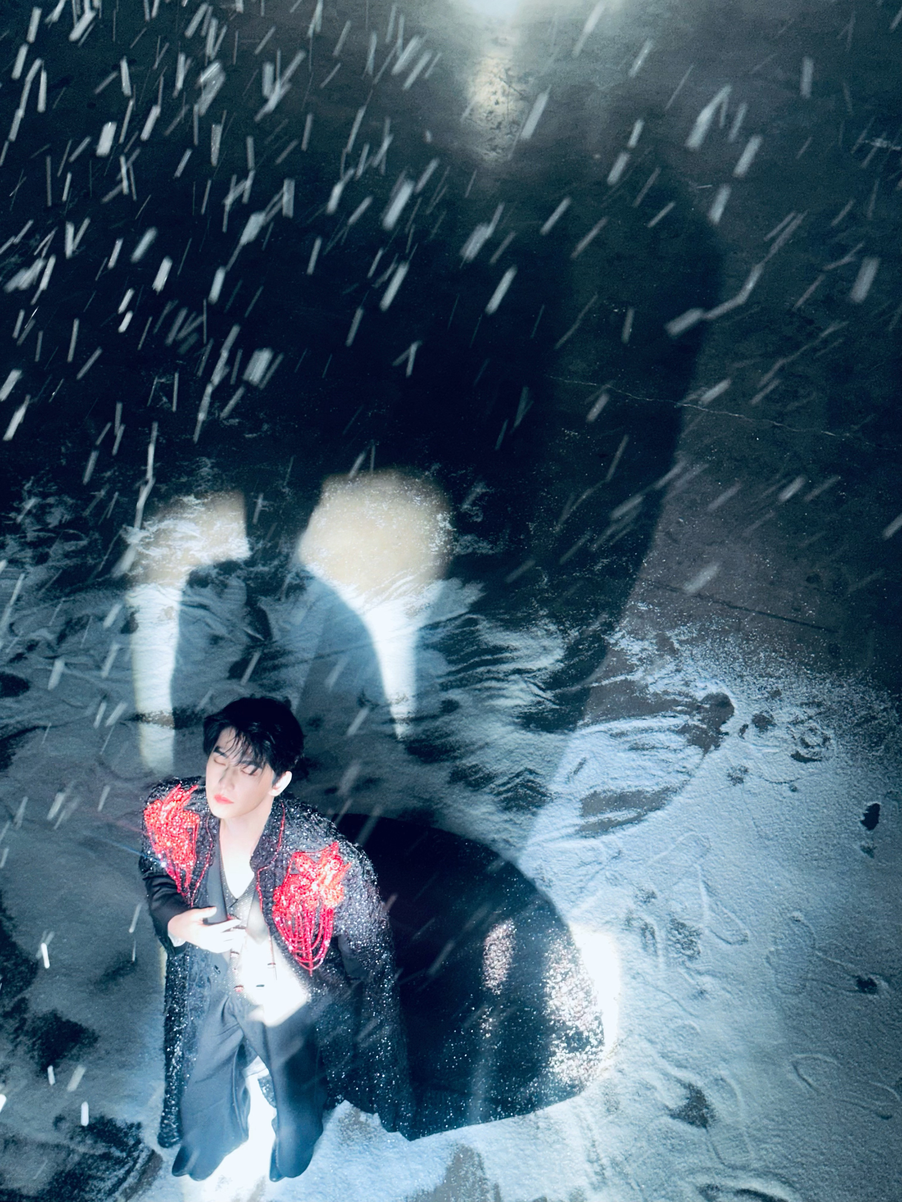 杨洋杨洋吸血鬼伯爵Livephoto花絮图集🩸