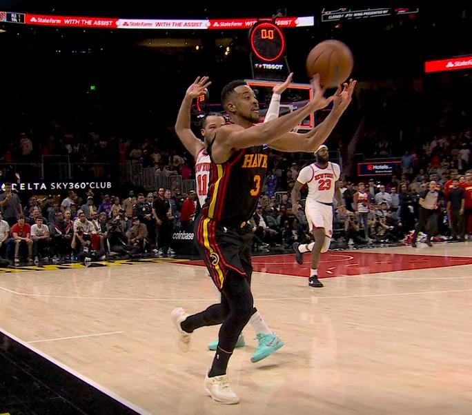 差点给你跪下，1.5秒拿6分，就差0.1秒进加时啊，可惜啦今天尼克斯客场108