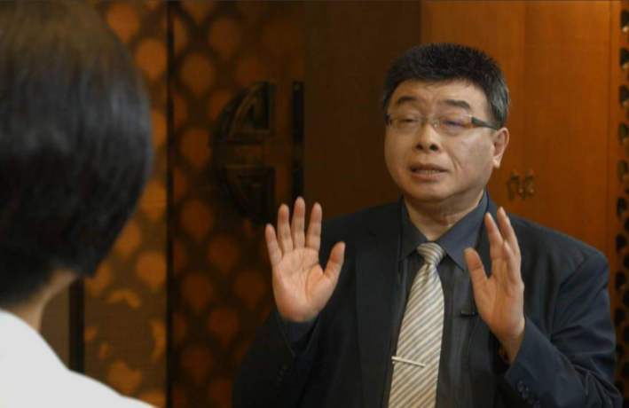 国民党，恐怕真的没救了。就在党内唯一的“战将”郑丽文，民调高涨之际，岛内专家邱毅