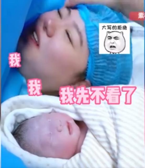 沈阳一女子生下一女娃,护士第一时间把宝宝抱给妈妈看,没想到,妈妈竟然害怕地躲闪。