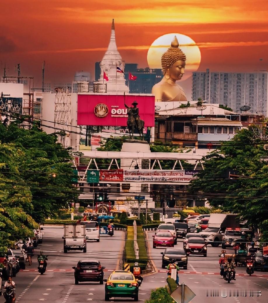 别只盯着李宏毅的颜值！他的演艺事业藏着“非流量”的清醒提起李宏毅，很多