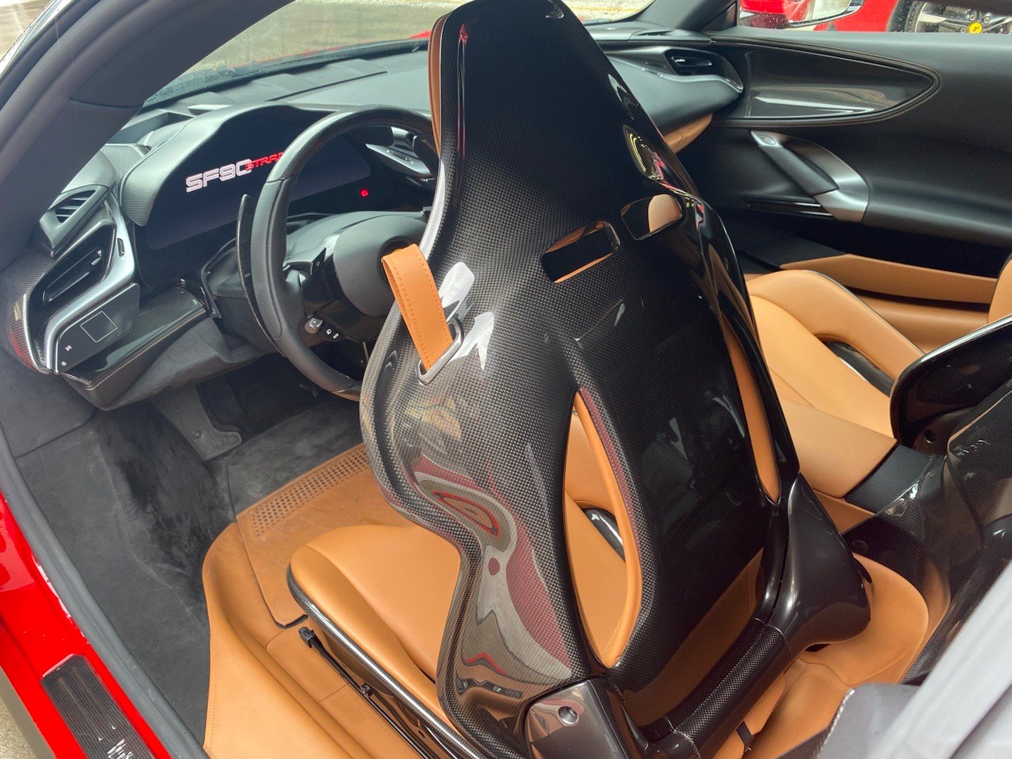 法拉利复古赛椅配色