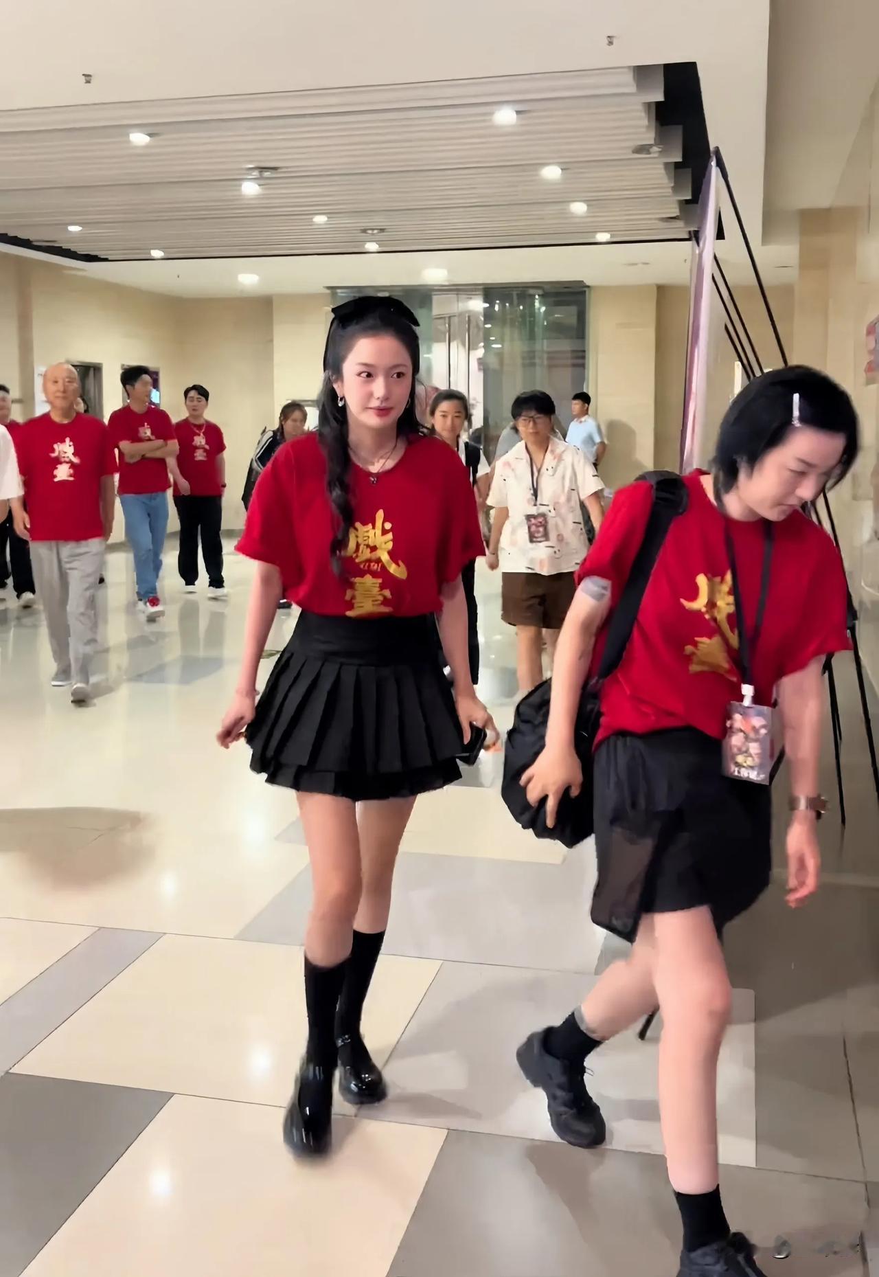 截止目前，戏台总票房3.22亿，陈佩斯悬着的心仍没落地！1.01亿投资对于陈