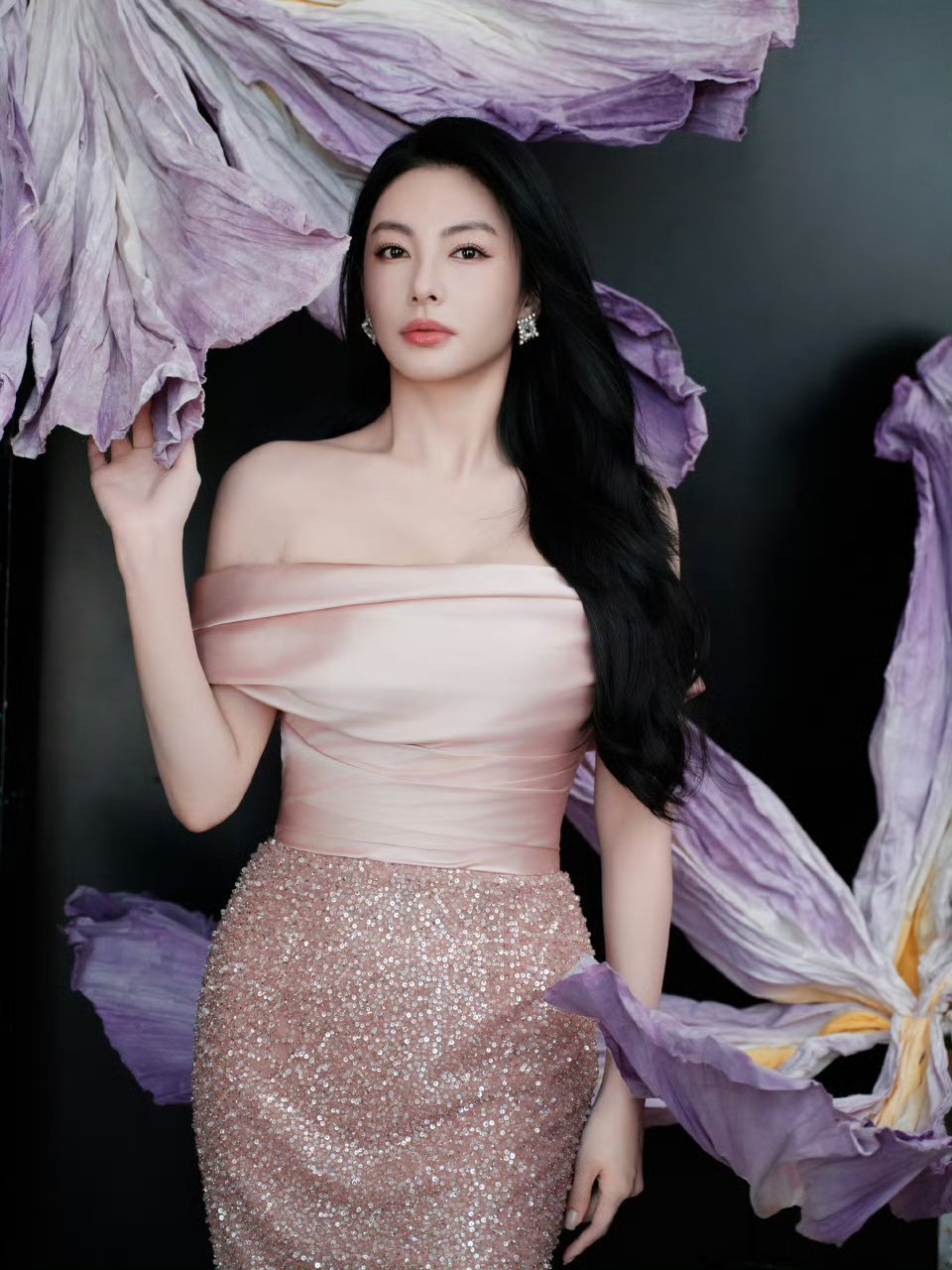 怎么女娲捏张雨绮时那么用心张雨绮～～张雨绮张雨绮