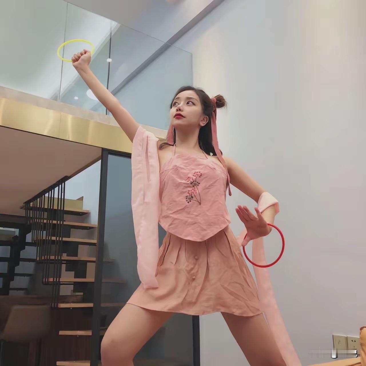 这才是成年人喜欢的哪吒吧