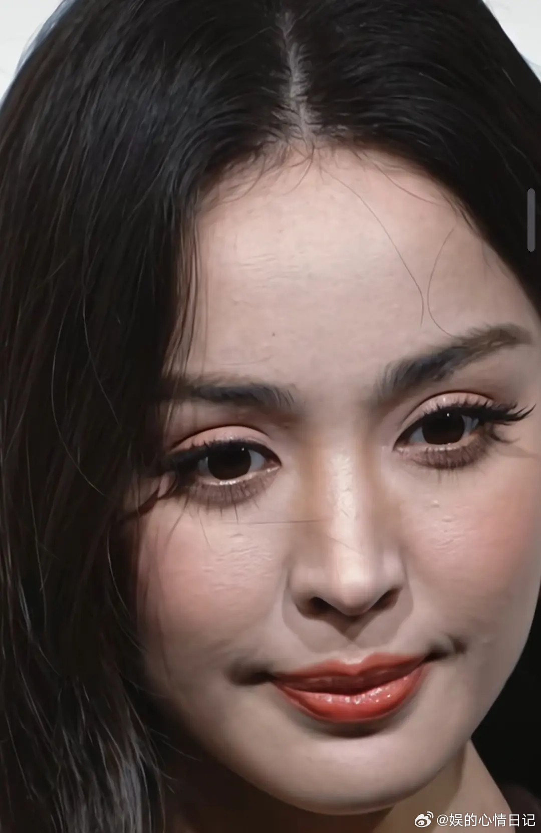 你发精修图这谁能看得出来，娜扎到底多少岁，你这不搞笑吗？？？