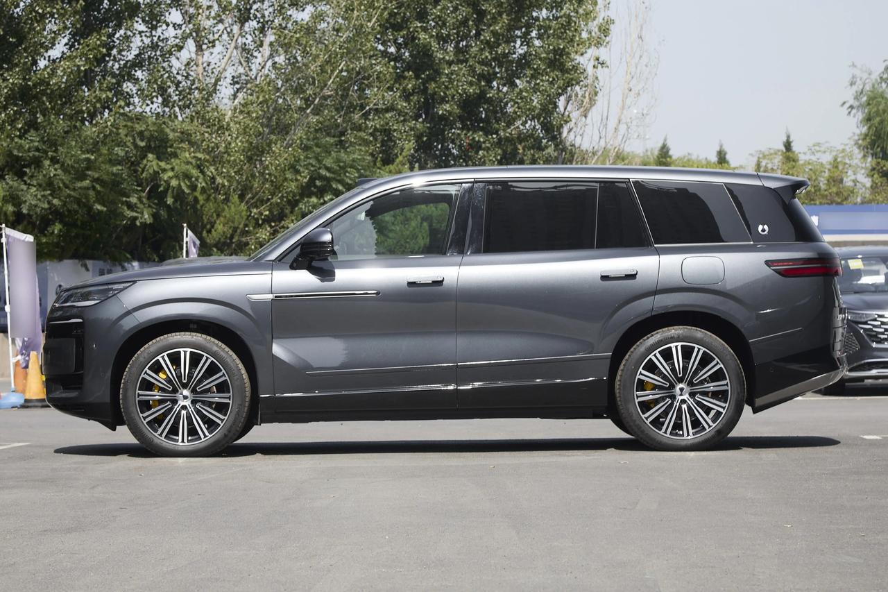 工信部信息显示，比亚迪新一批插混车型，纯电续航全面提升，大电池上车，CLTC纯电