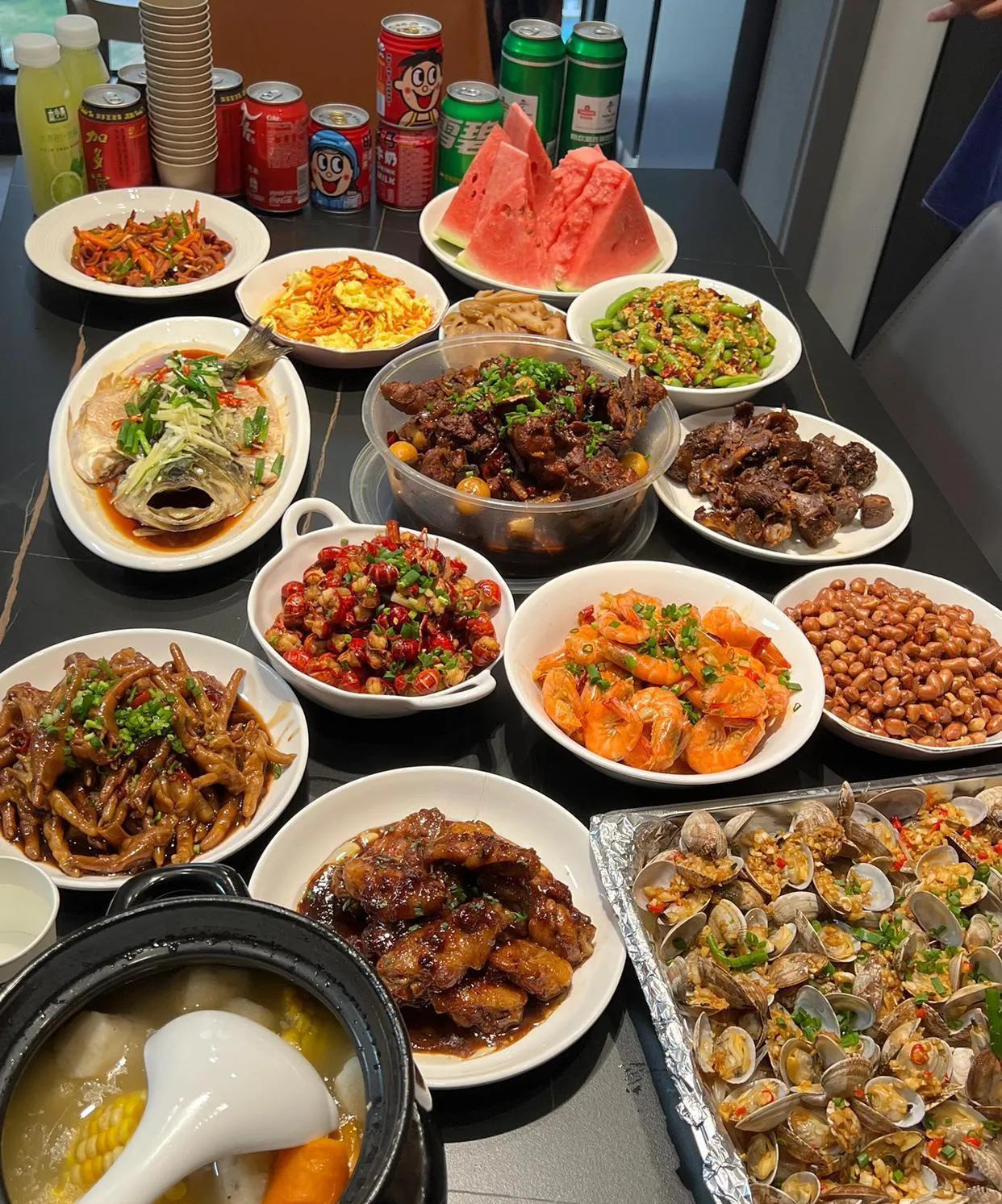 今晚来好兄弟这聚餐，菜不错！
