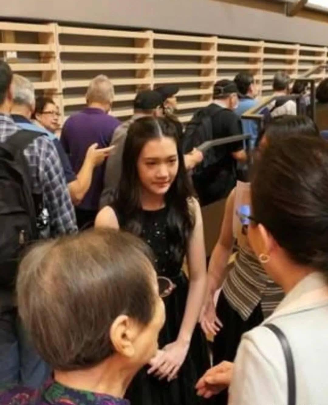 蒋家第五代，终于彻底告别了祖辈的政治风云。她的曾曾祖父蒋中正，一生戎马，搅动大