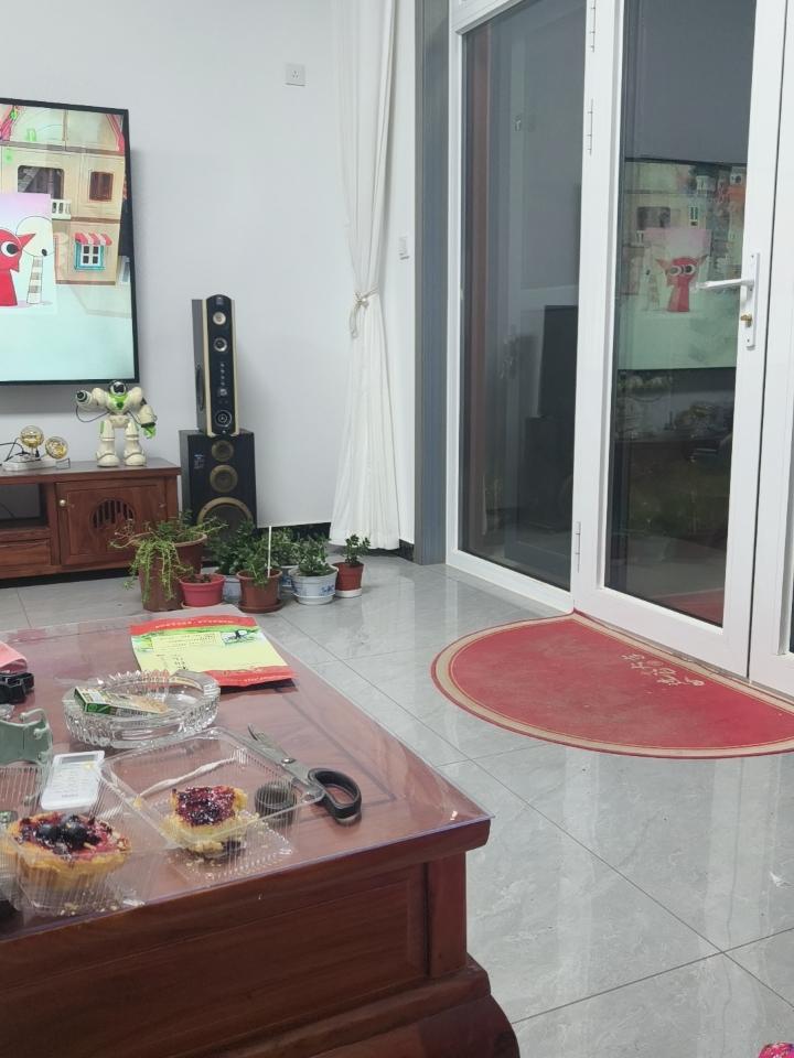 婆婆在我没结婚之前就去世了，我的婚礼都是大姑姐一手操办的。婚后生了孩子，月子是