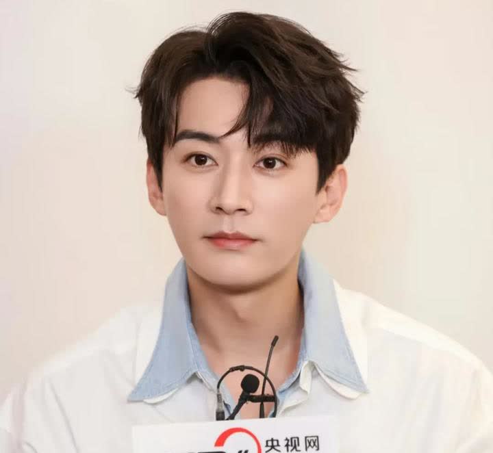 欢瑞世纪捧红了杨紫、成毅、任嘉伦，唯独捧不红刘学义，不是因为他演