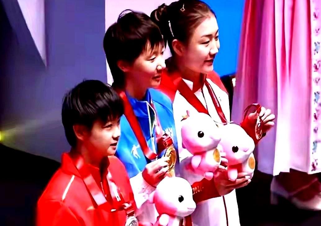 还得是马继华老师，一语道破莎莎输球原因！全世界都在盯着莎莎研究新招，她却一门