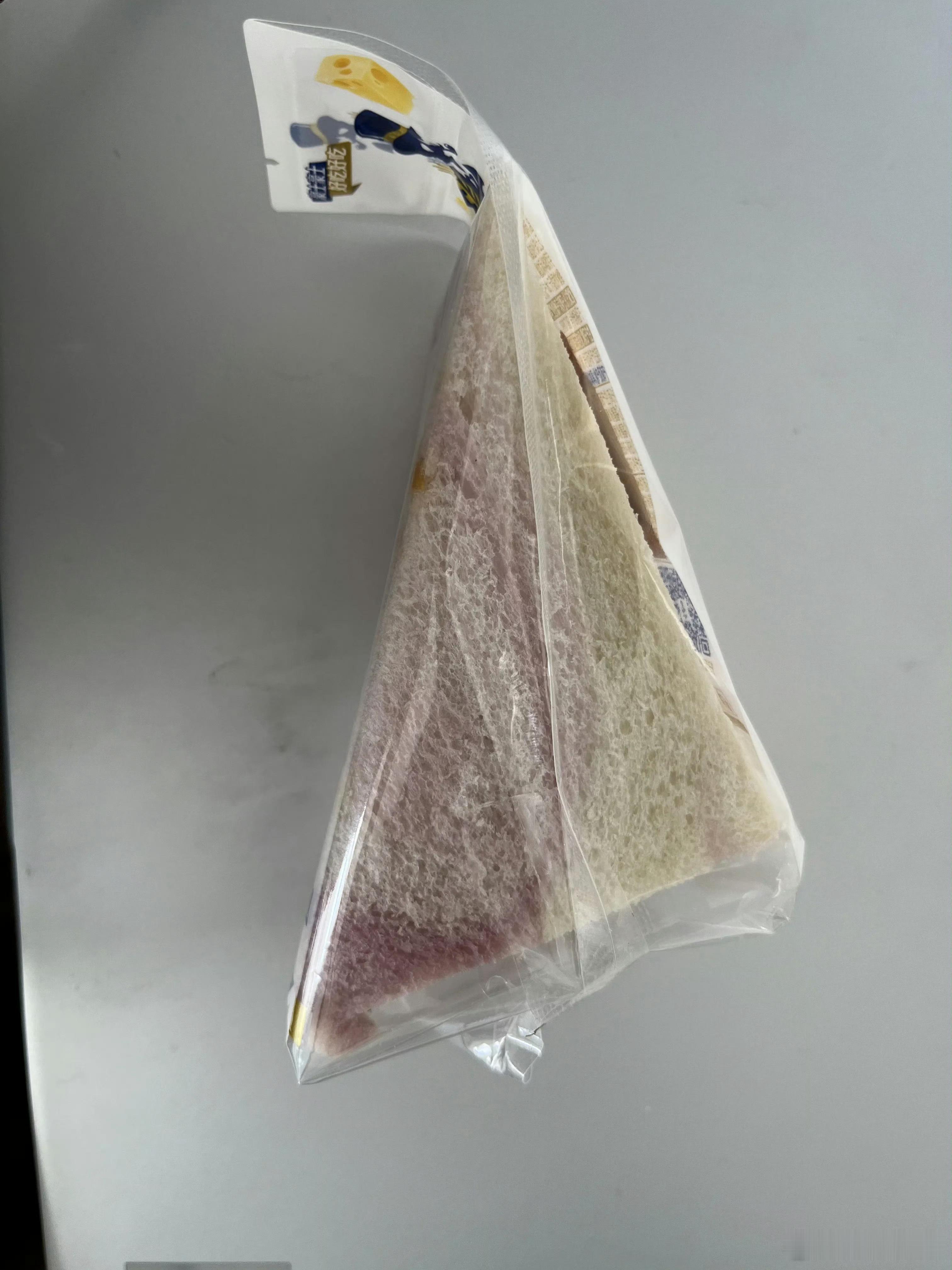 一个面包，2个孩子这才是面包该有的价格​​​