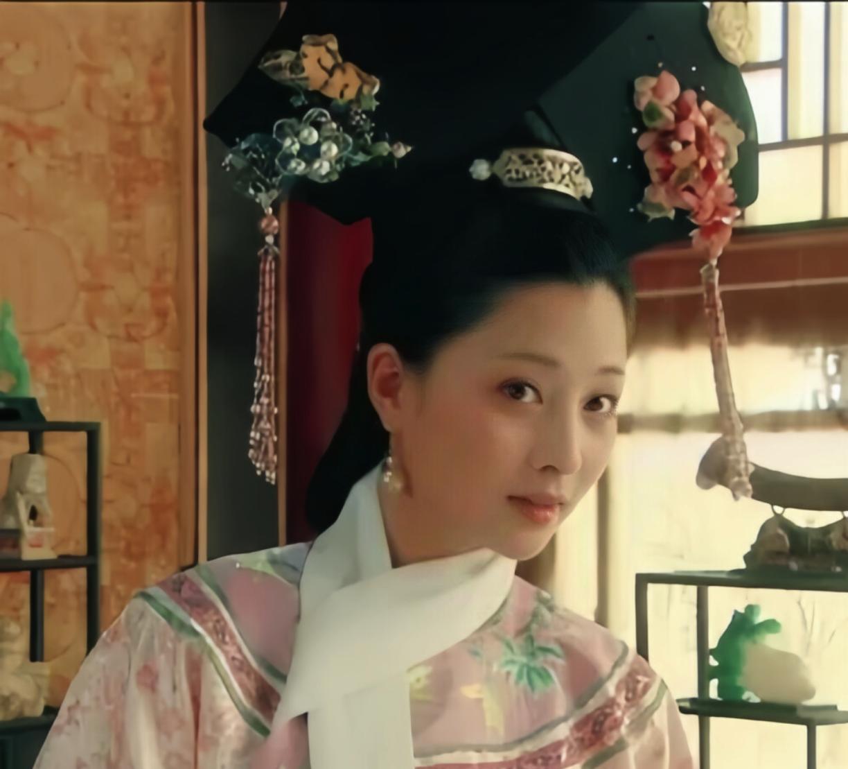 1844年，寿安公主府内，太医诊脉后脸色突变——公主怀了身孕。道光质问：“驸